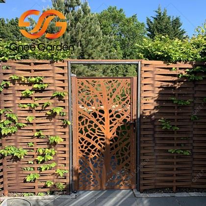 Corten sliding gate