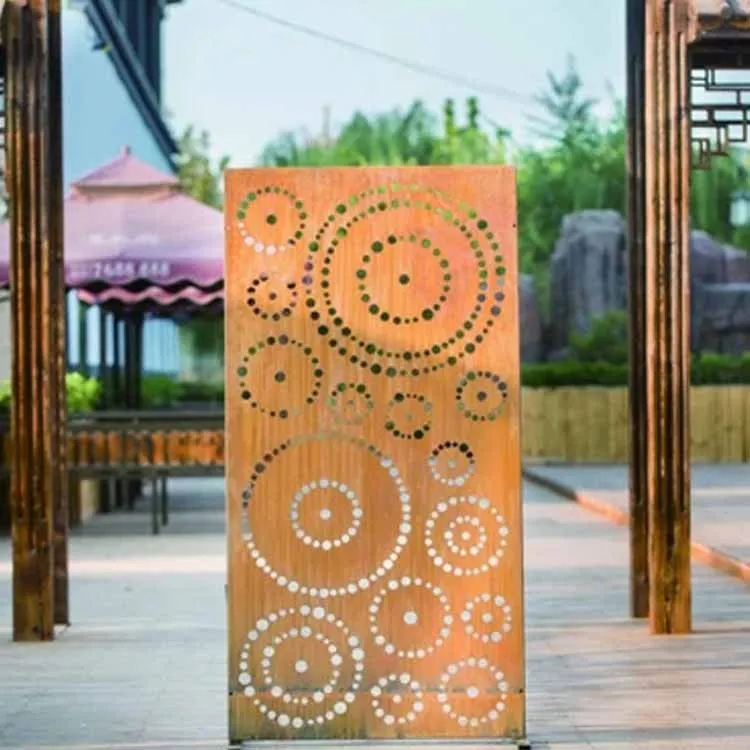 Corten Steel Screen Rusty Simple